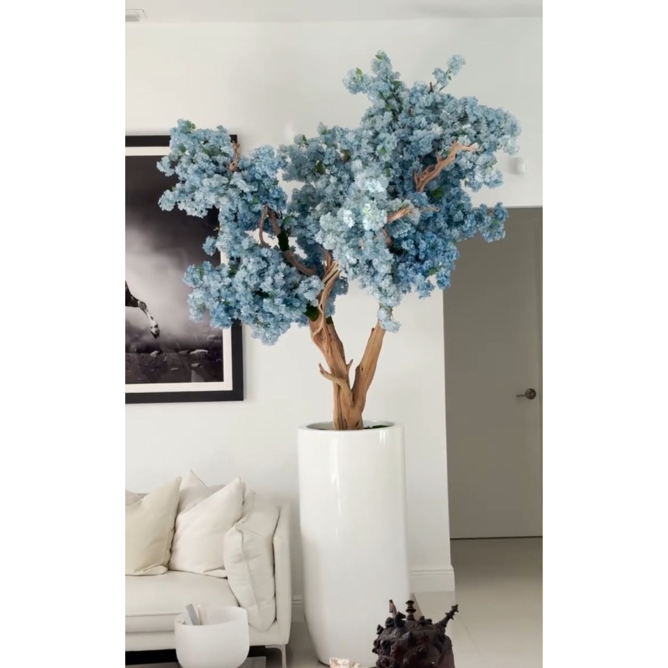 St. Tropez Vase in matte white with blue cherry blossoms – The Ever Botanic