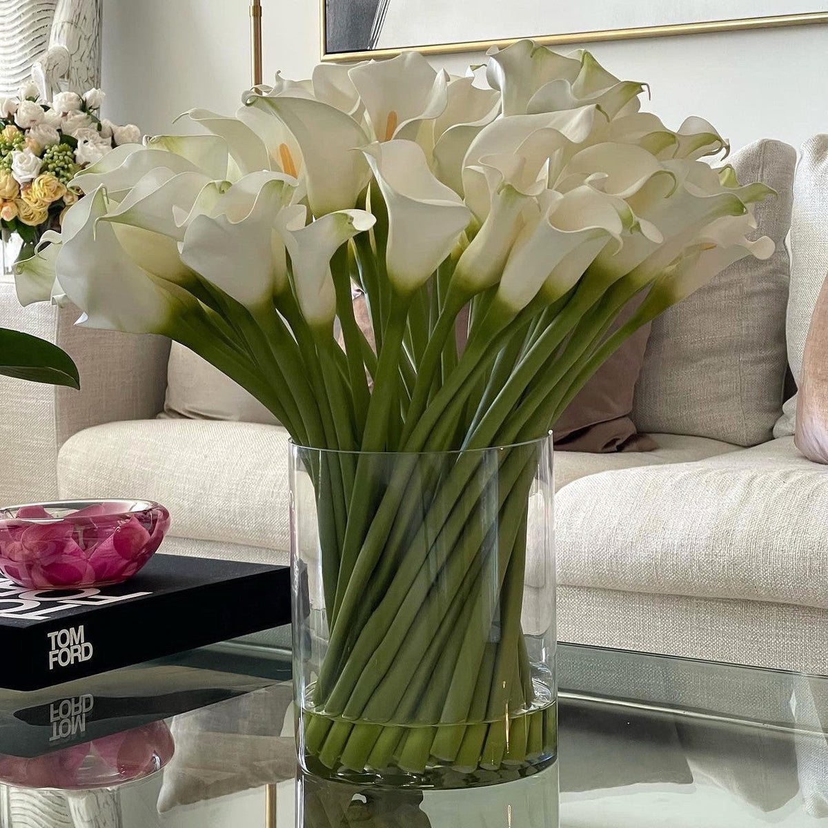 Calla Lilies in Glass Cylinder – The Ever Botanic