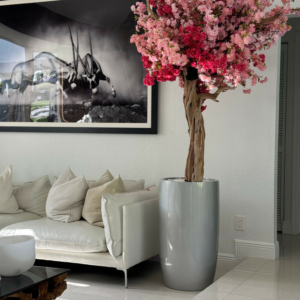 Shiny Silver Lisbon Vase with Custom Tricolor Pink Cherry Blossom – The Ever Botanic